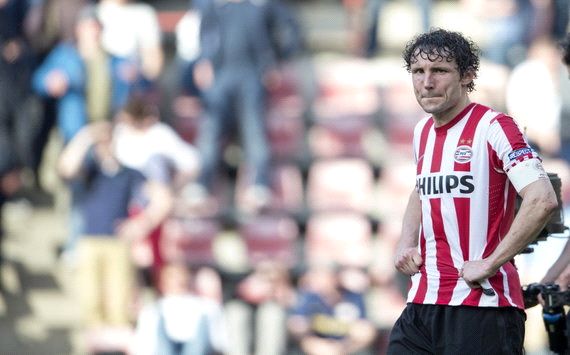 政府和当地 政府和当地